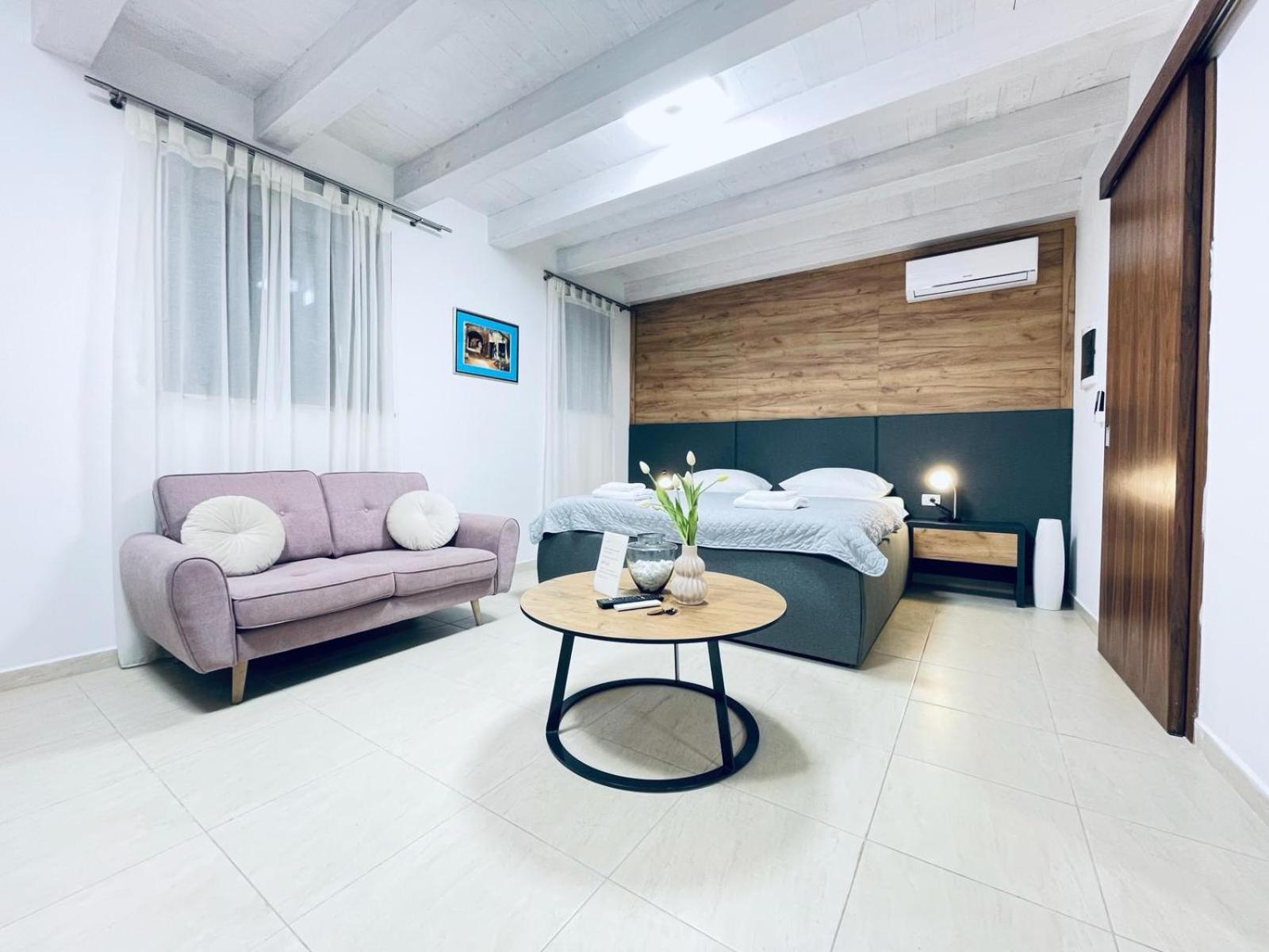 Fazana City Rooms With Free Parking Exterior foto